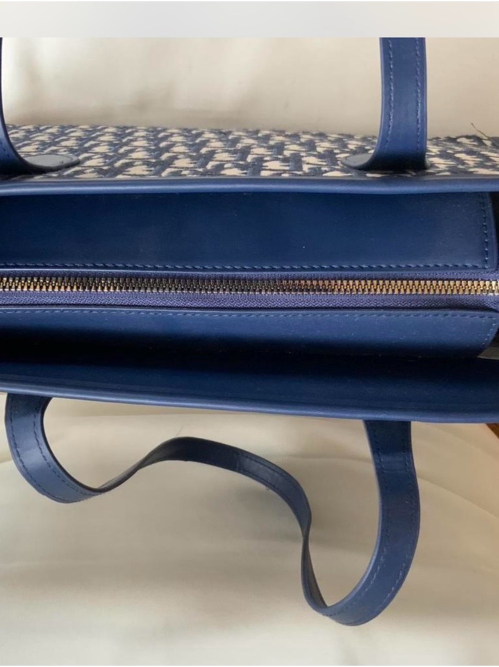 ‼️WOW‼️CD La FEMME TOTE Bag Navy and Cream Oblique Canvas Tote‼️ - Picture 3 of 10